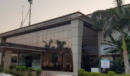 STE exterior
